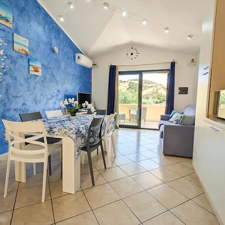 Feriehus Pina & Paolo With Swimming Pool In 10 Min From San Teodoro (Sardinia)